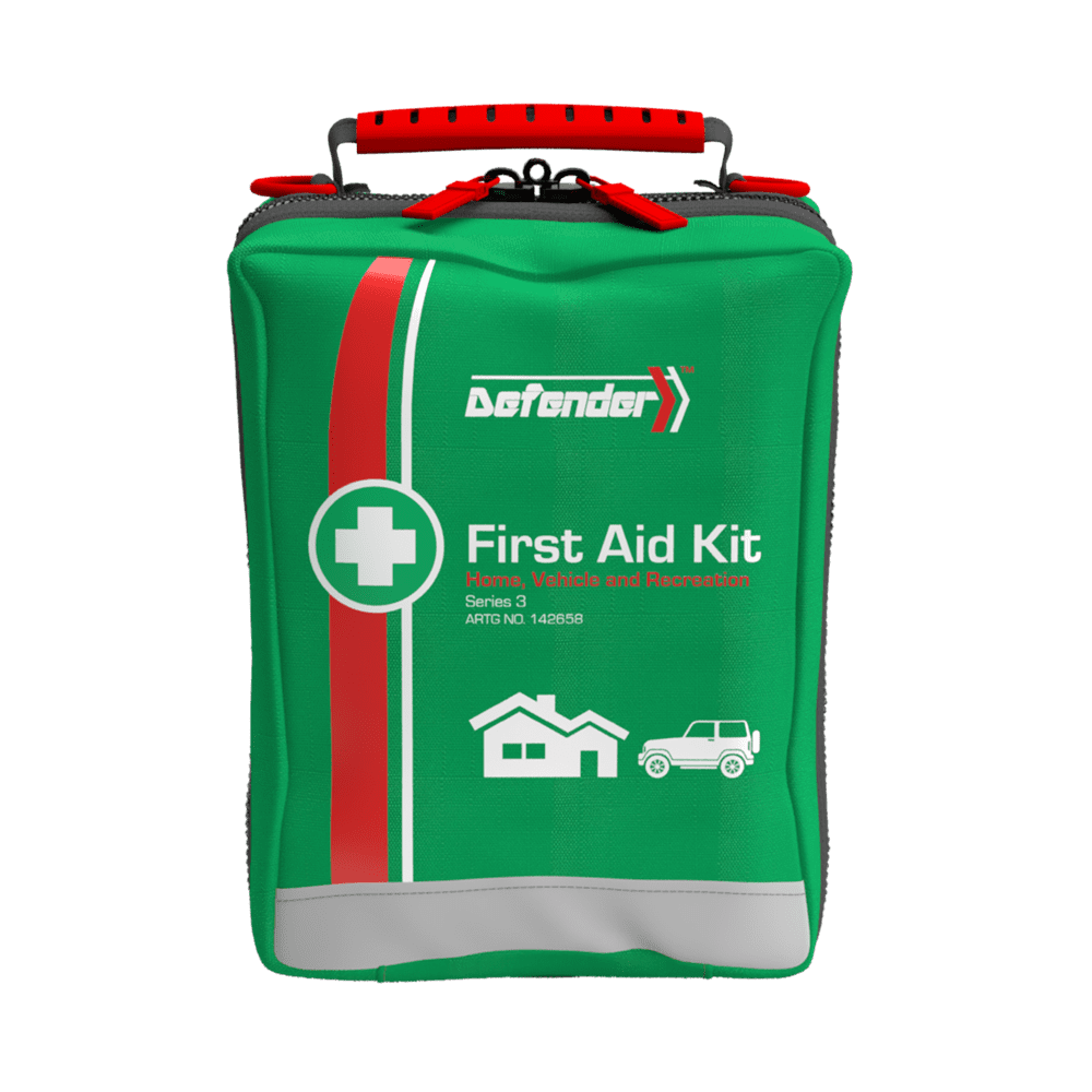DEFENDER 3 Series Softpack Versatile First Aid Kit 13 x 9 x 19.5cm